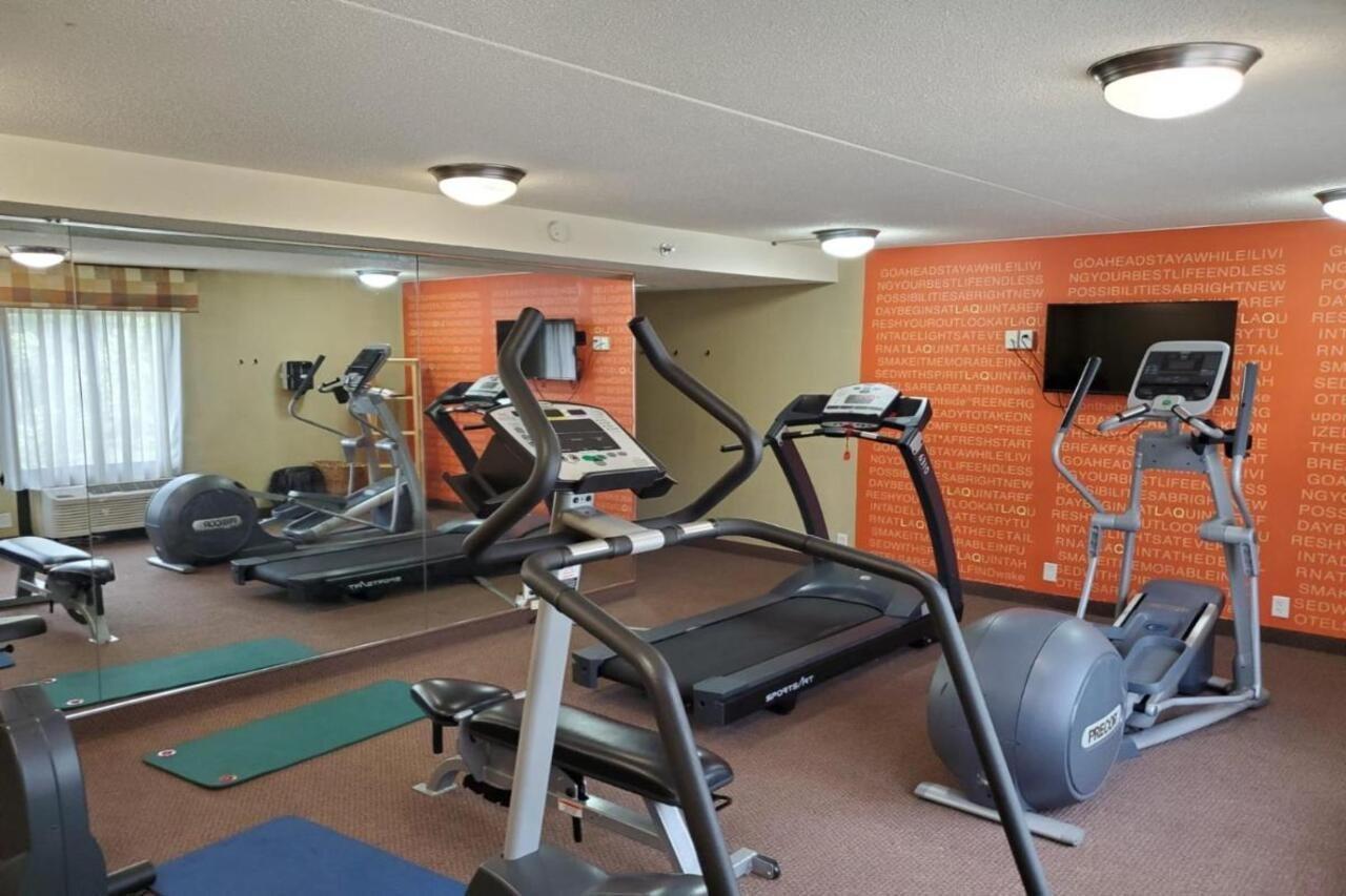 Country Inn & Suites By Radisson, Canton Near Hall Of Fame North Canton Luaran gambar
