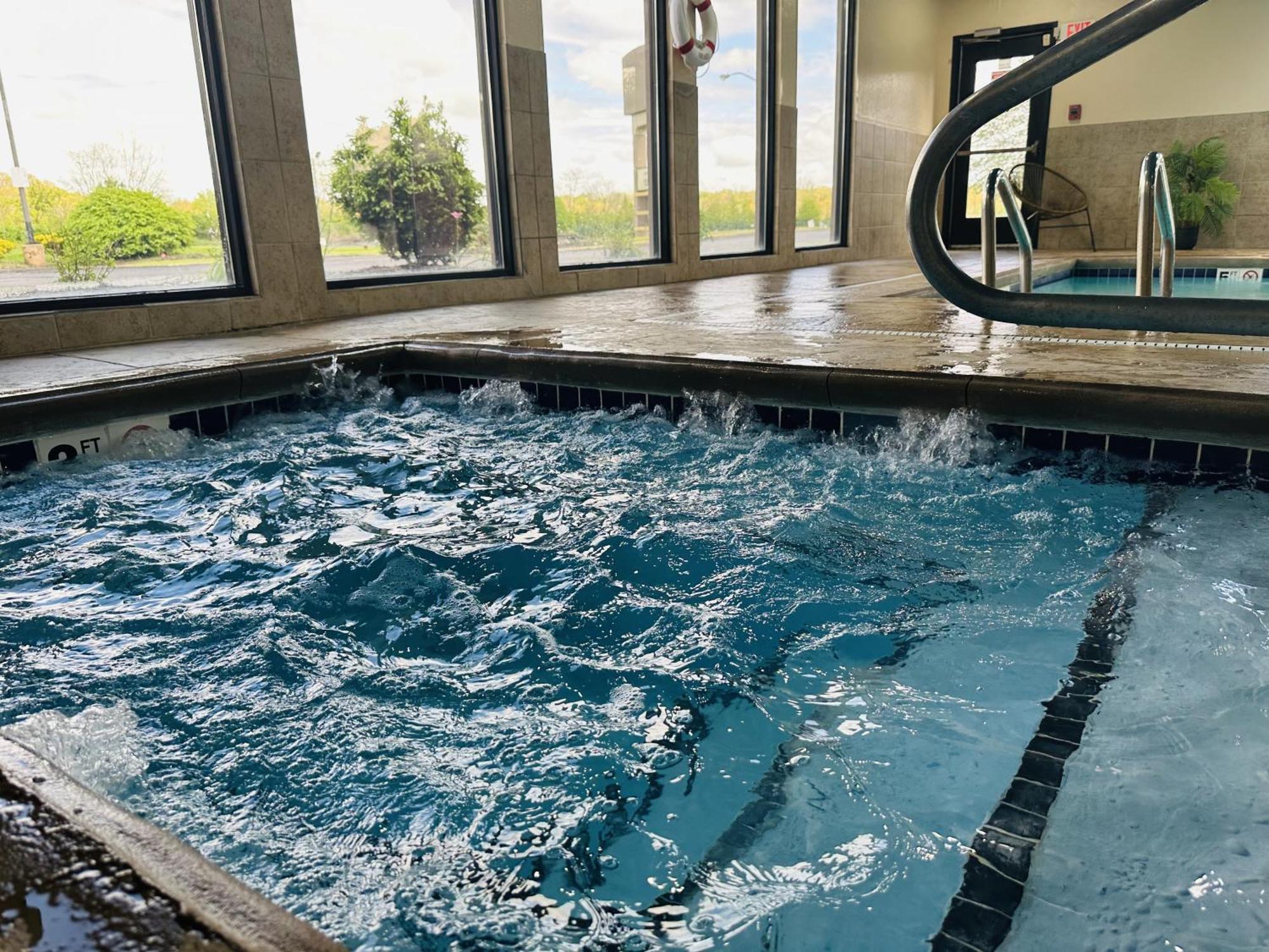 Country Inn & Suites By Radisson, Canton Near Hall Of Fame North Canton Luaran gambar
